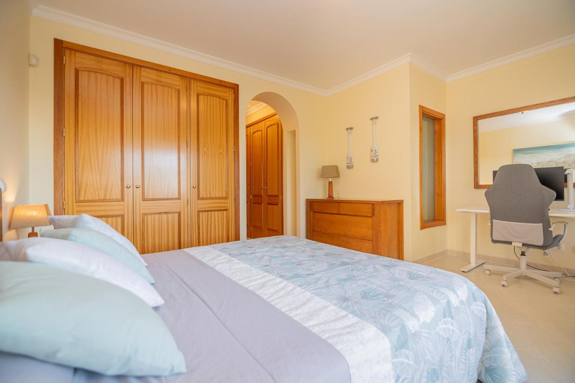 Quinta Da Boa Nova - Cheerful And Spacious 2-Bedroom Duplex エストンバル エクステリア 写真