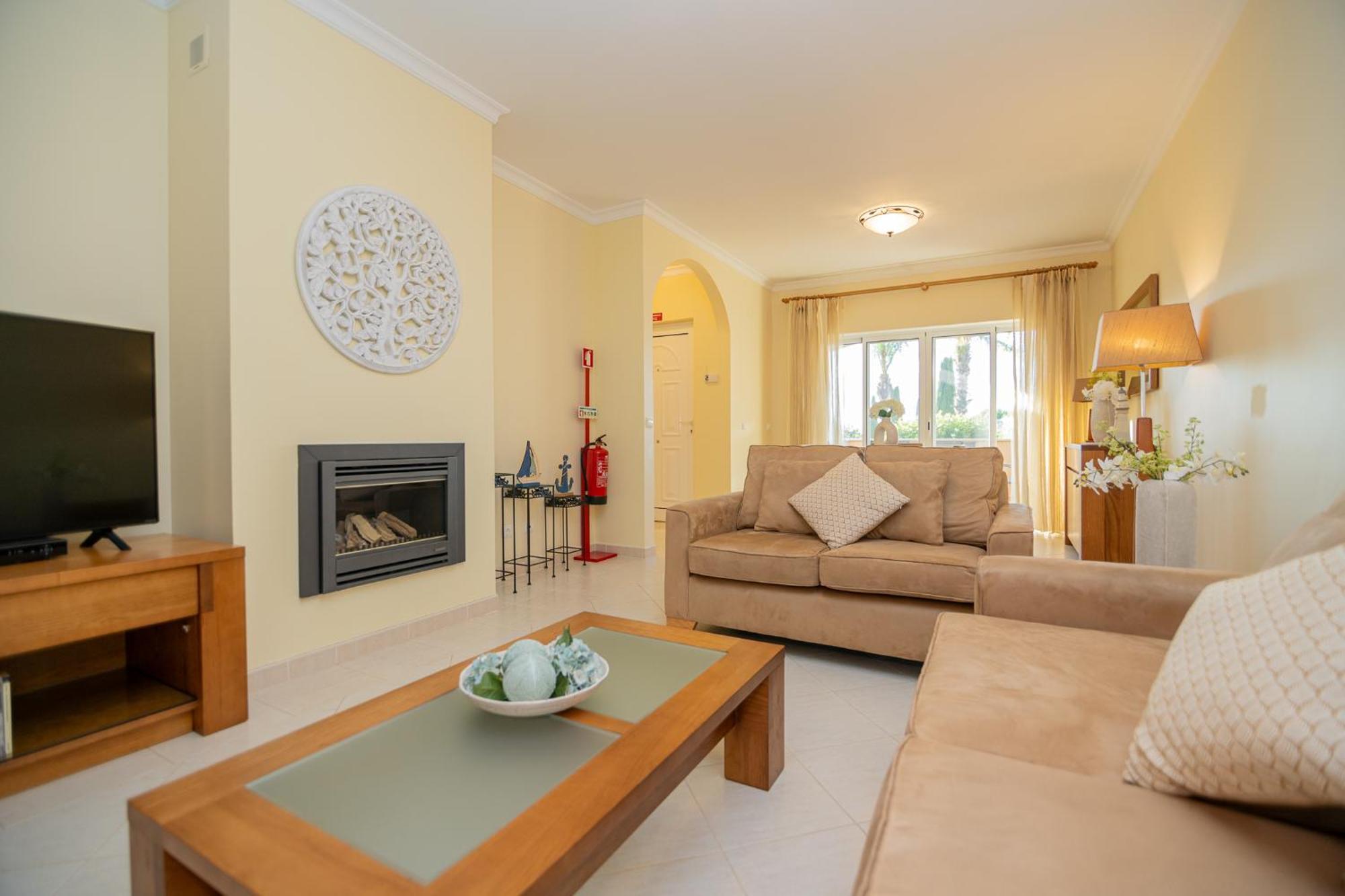 Quinta Da Boa Nova - Cheerful And Spacious 2-Bedroom Duplex エストンバル エクステリア 写真