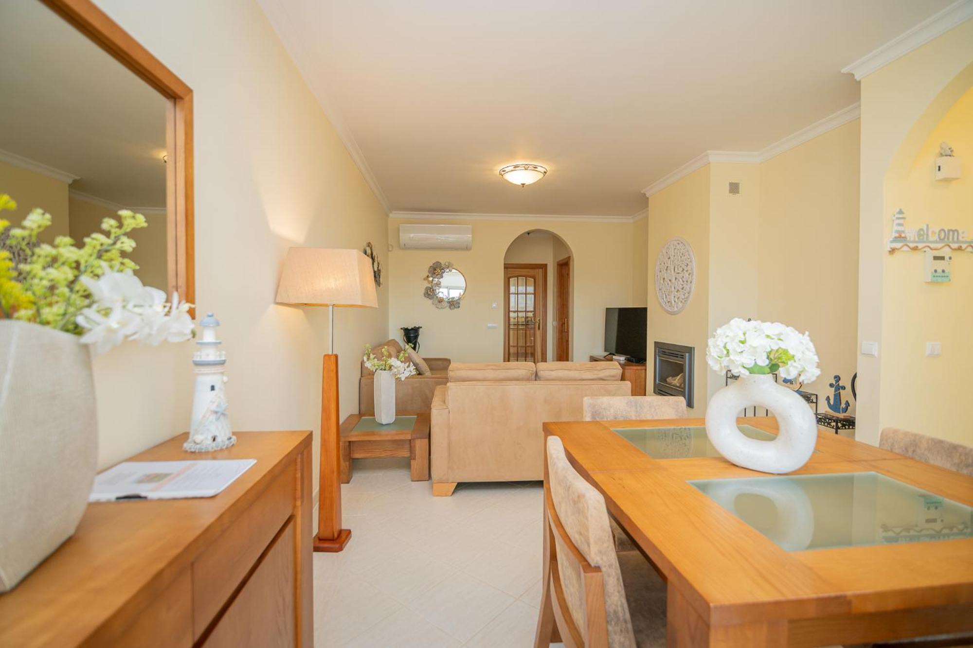 Quinta Da Boa Nova - Cheerful And Spacious 2-Bedroom Duplex エストンバル エクステリア 写真
