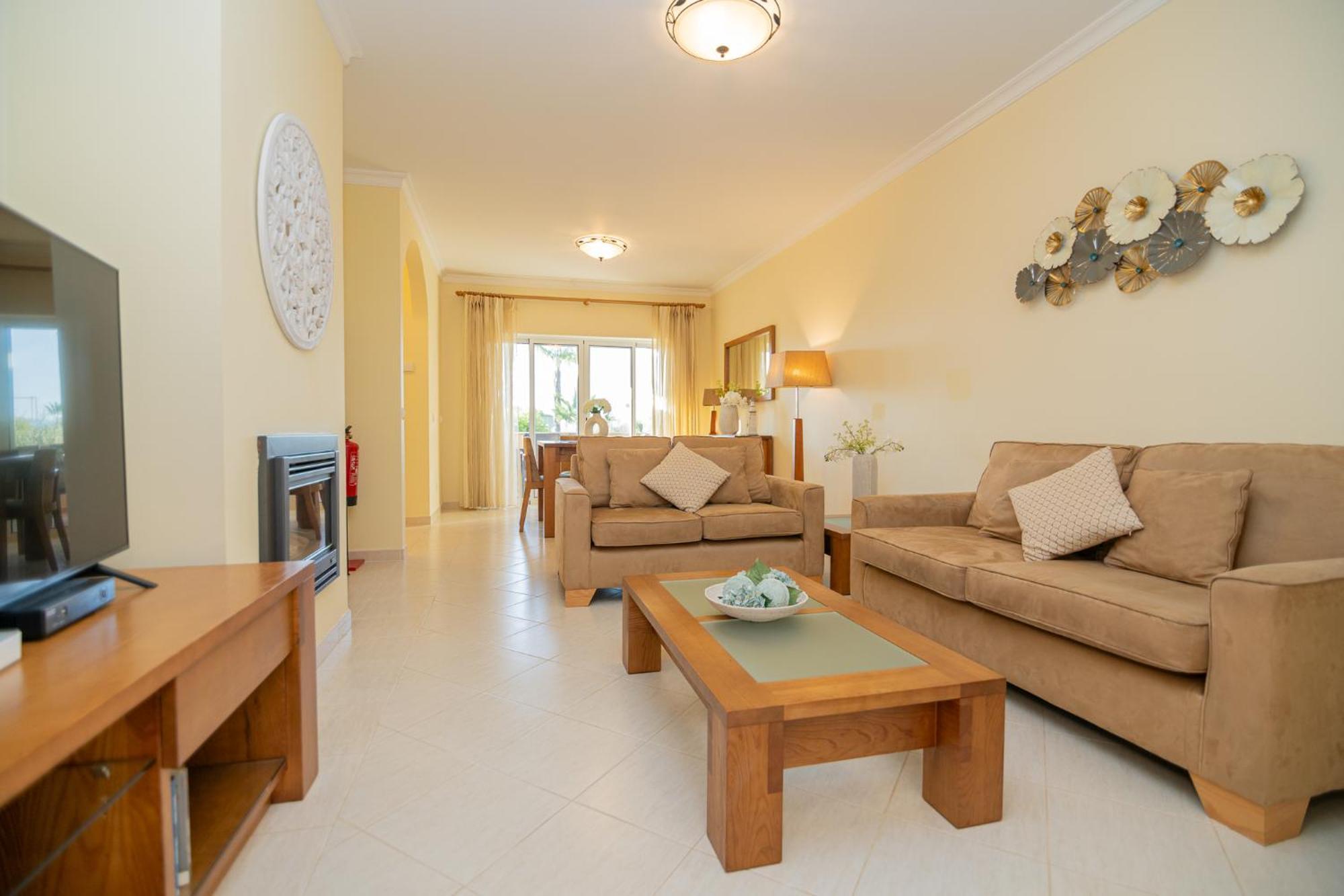 Quinta Da Boa Nova - Cheerful And Spacious 2-Bedroom Duplex エストンバル エクステリア 写真